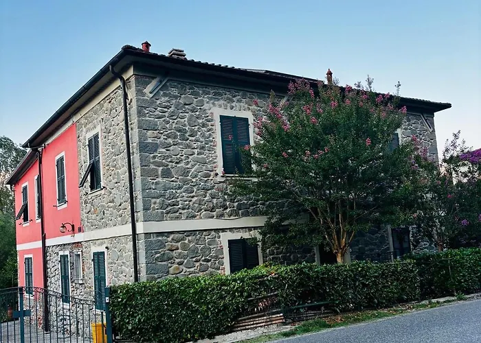 Il Marchese Malaspina Con Idromassaggio בית נופש